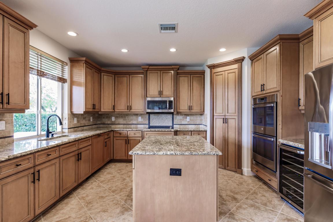 CANYON ISLES 3 - Residential