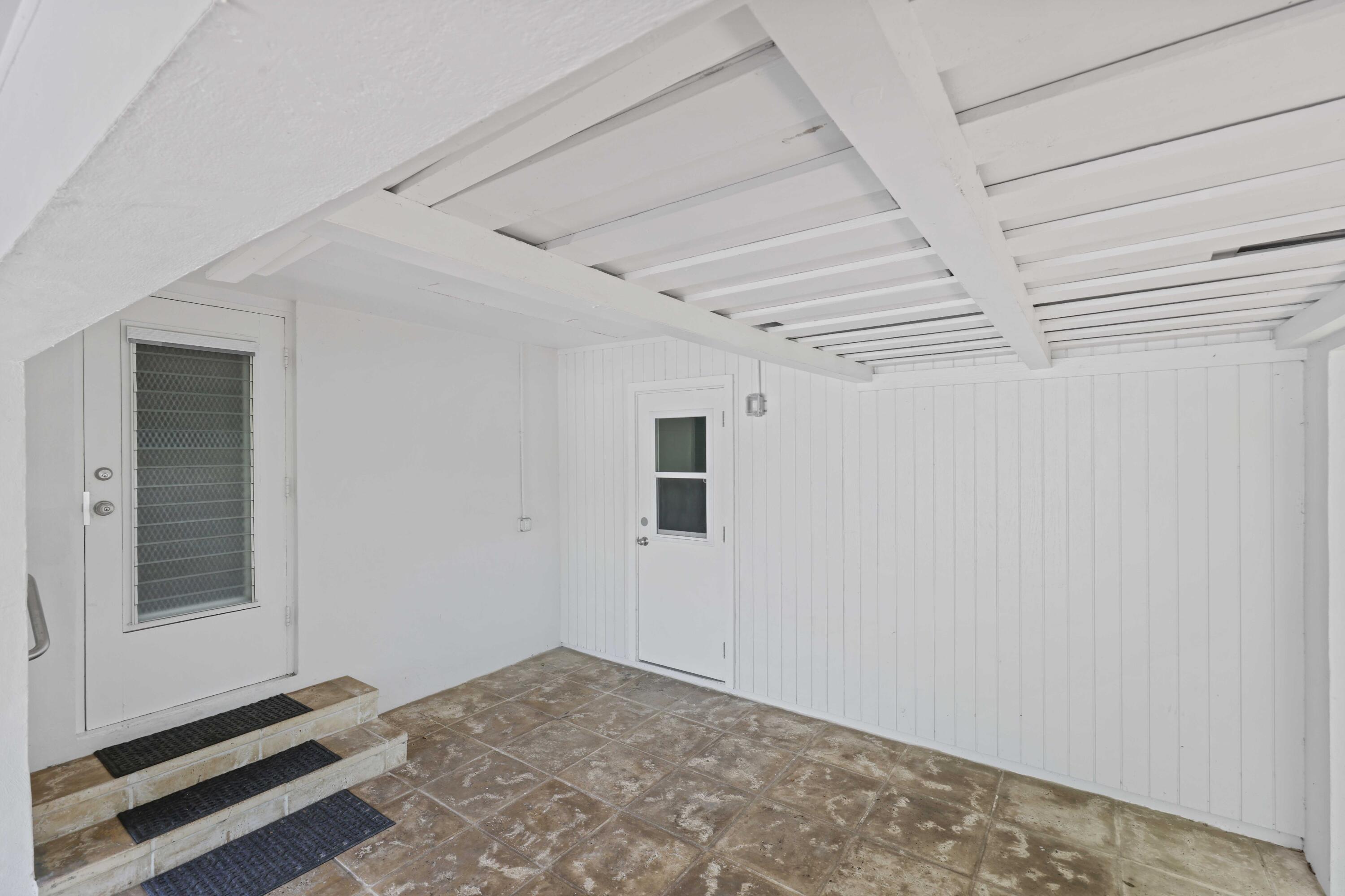 BELLO LIDO - Residential Lease