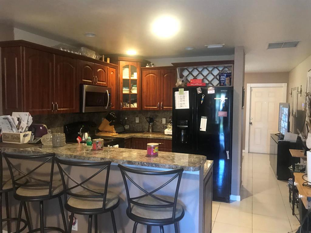 PALM BEACH FARMS CO 7 - Residential