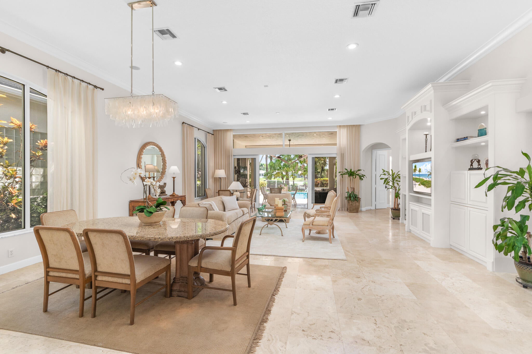7886 Villa D Este Way