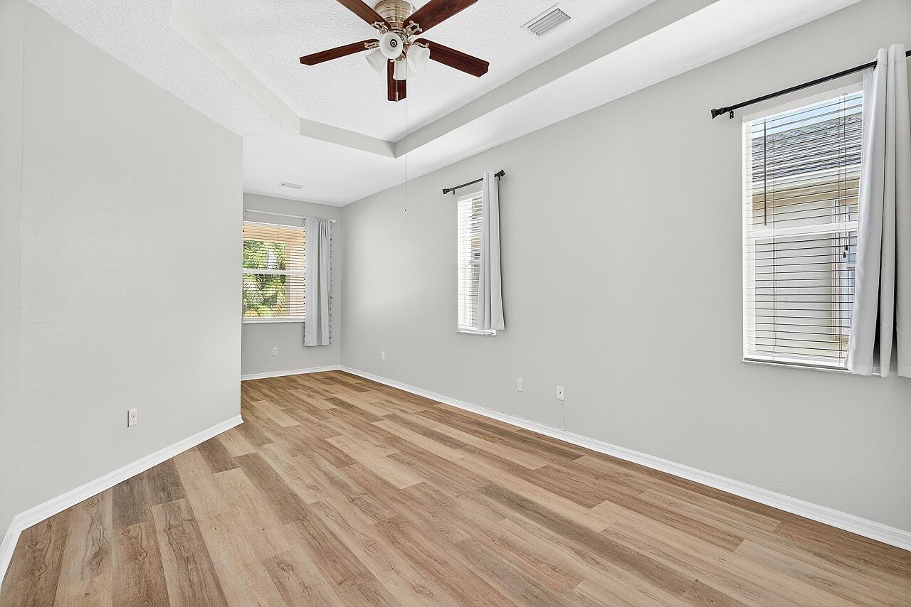 LAKE FOREST POINTE - Residential