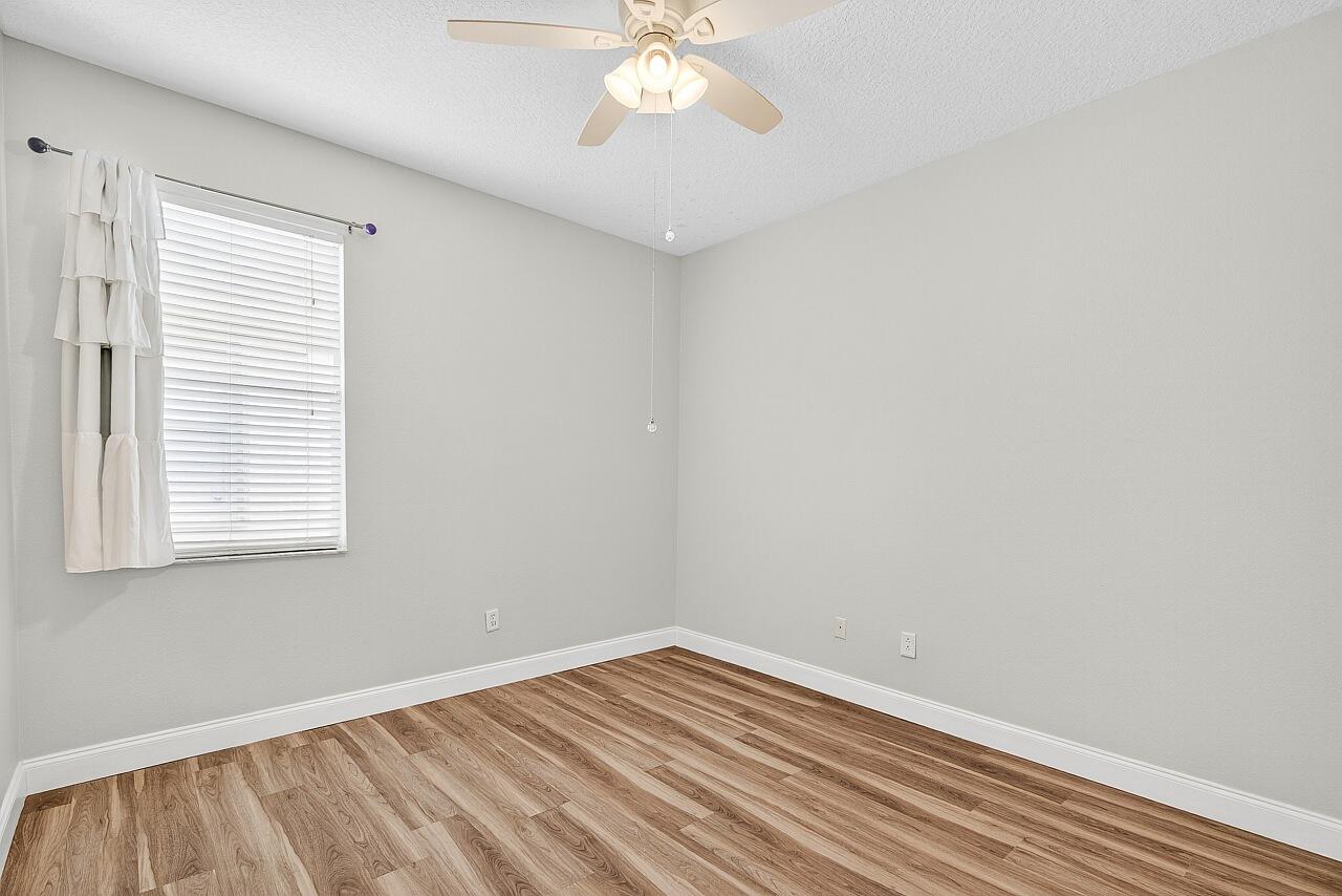 LAKE FOREST POINTE - Residential