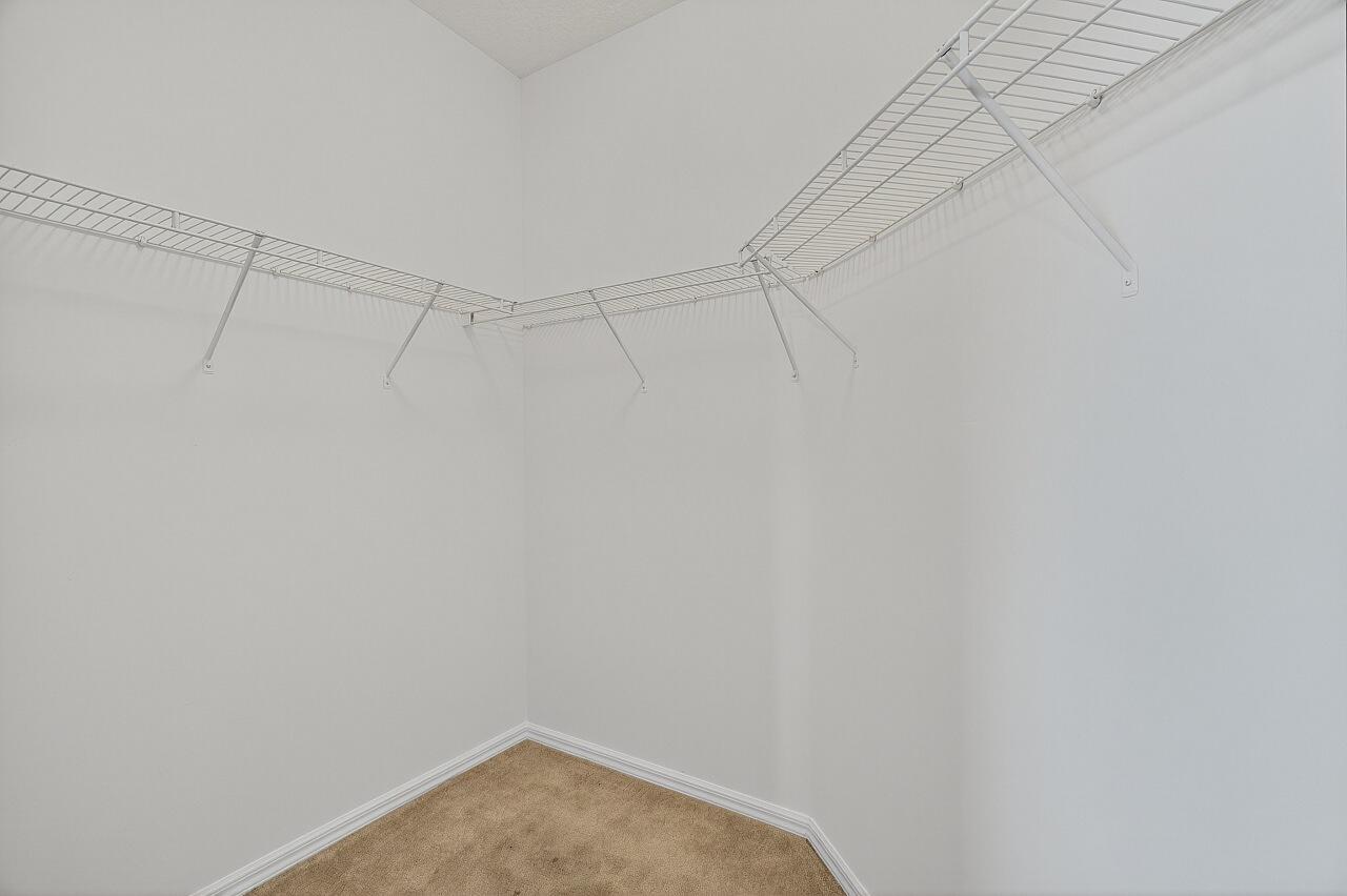 LAKE FOREST POINTE - Residential