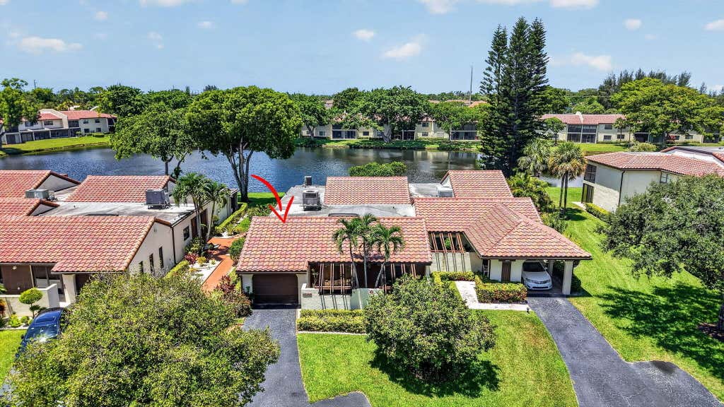 Photo of 21877 Arriba Real Real, Boca Raton, FL 33433 (MLS # B26058849)
