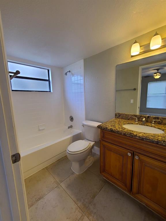 PALM BEACH PLACE CONDO - Residential Lease