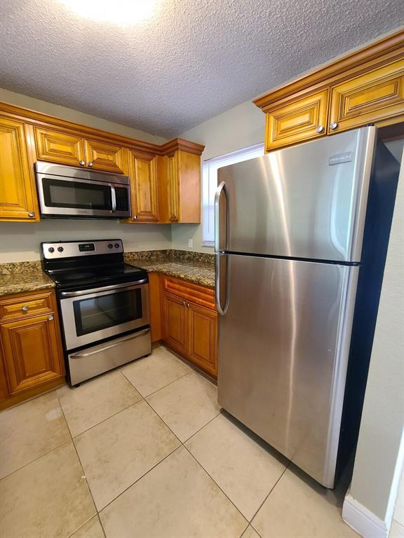 PALM BEACH PLACE CONDO - Residential Lease