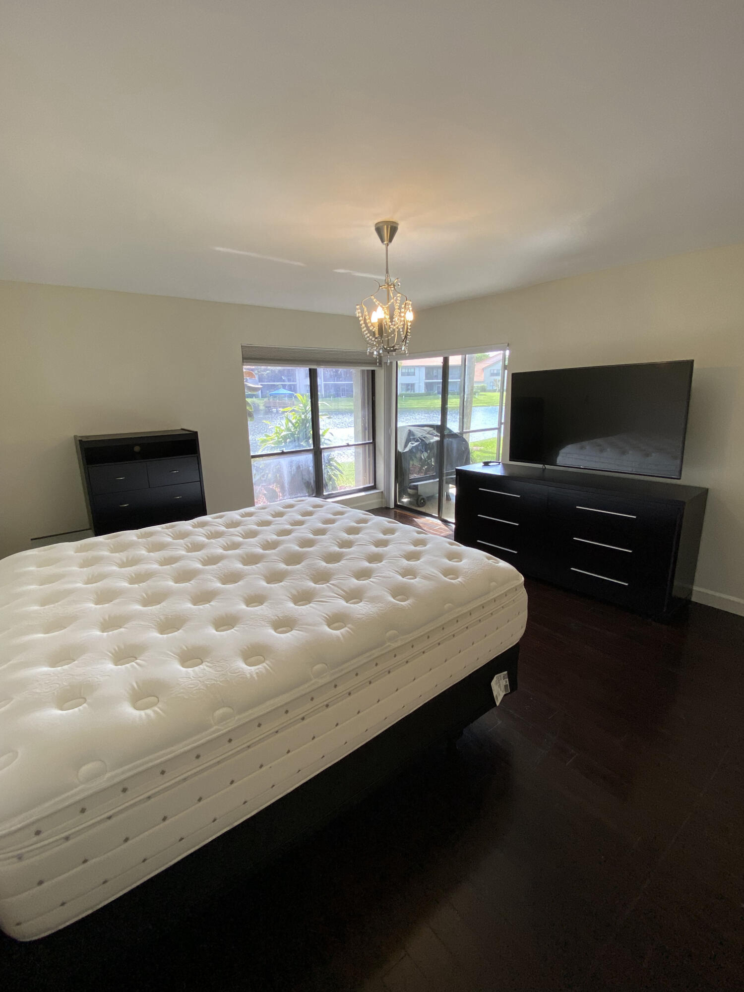 COACH HOUSES OF TOWN PLACE CONDO - Residential