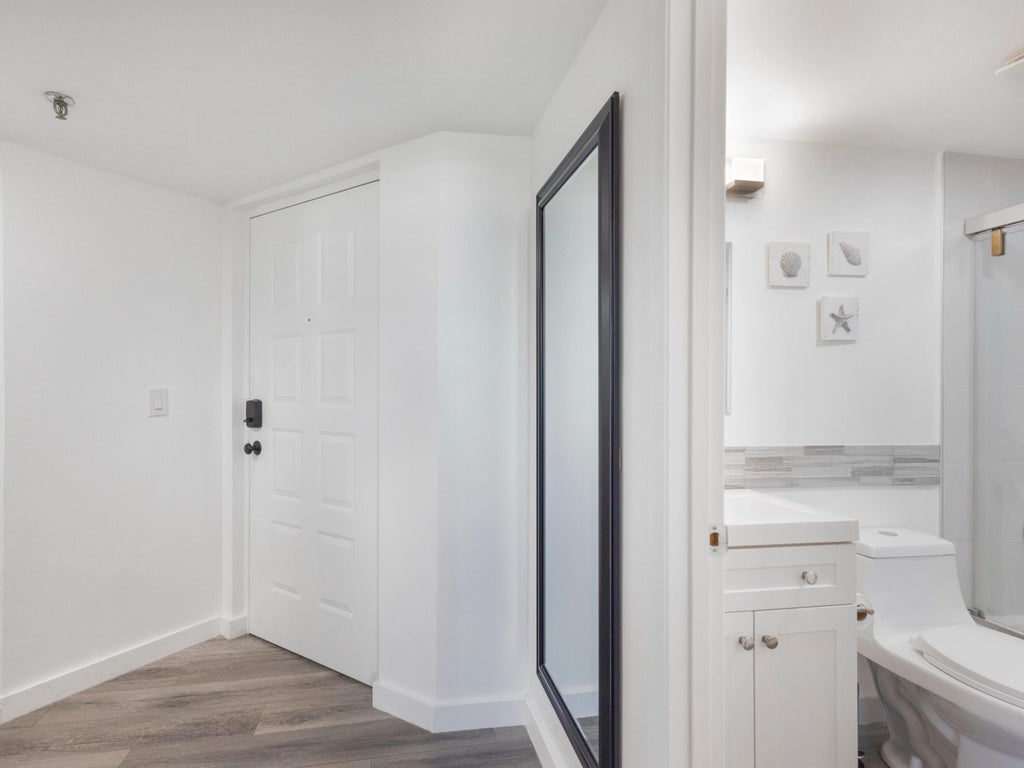 Photo of 955 Egret Circle #402, Delray Beach, FL 33444 (MLS # R11137944)