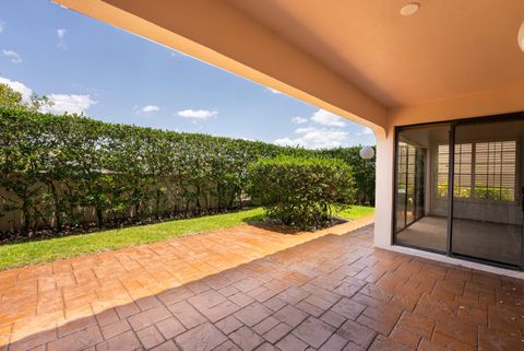 A home in Deerfield Beach