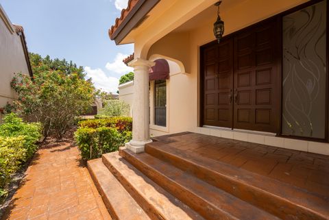 A home in Deerfield Beach