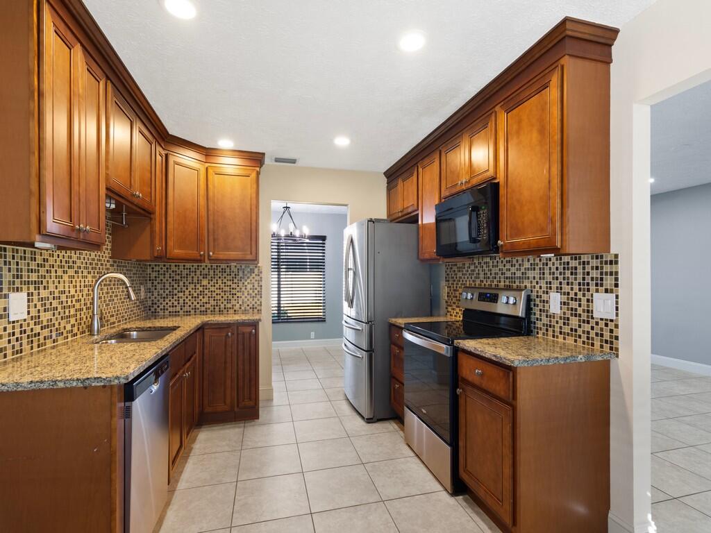 PORT ST LUCIE SECTION 12 - Residential