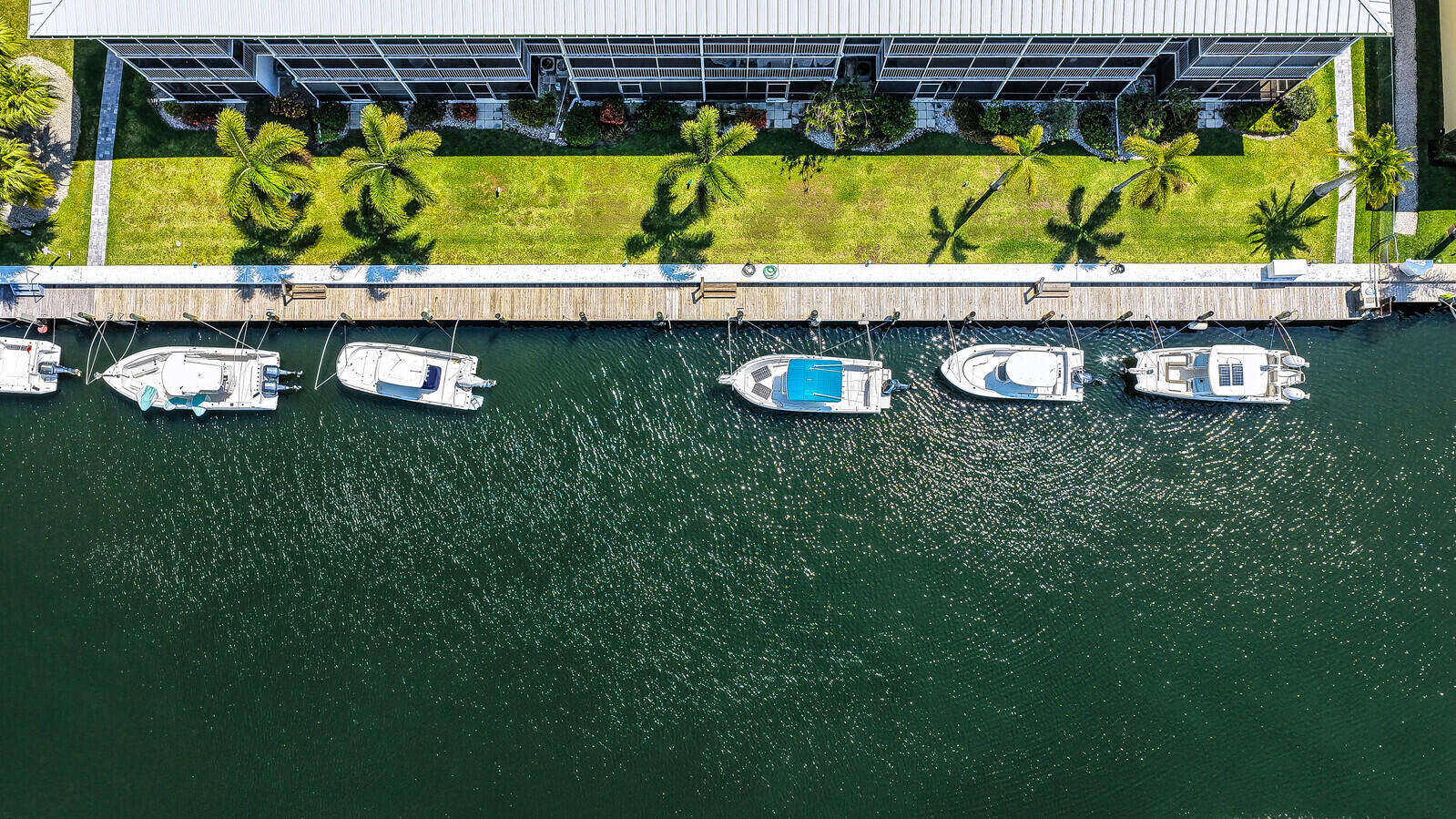 YACHT HARBOUR LANDINGS CONDO - Residential