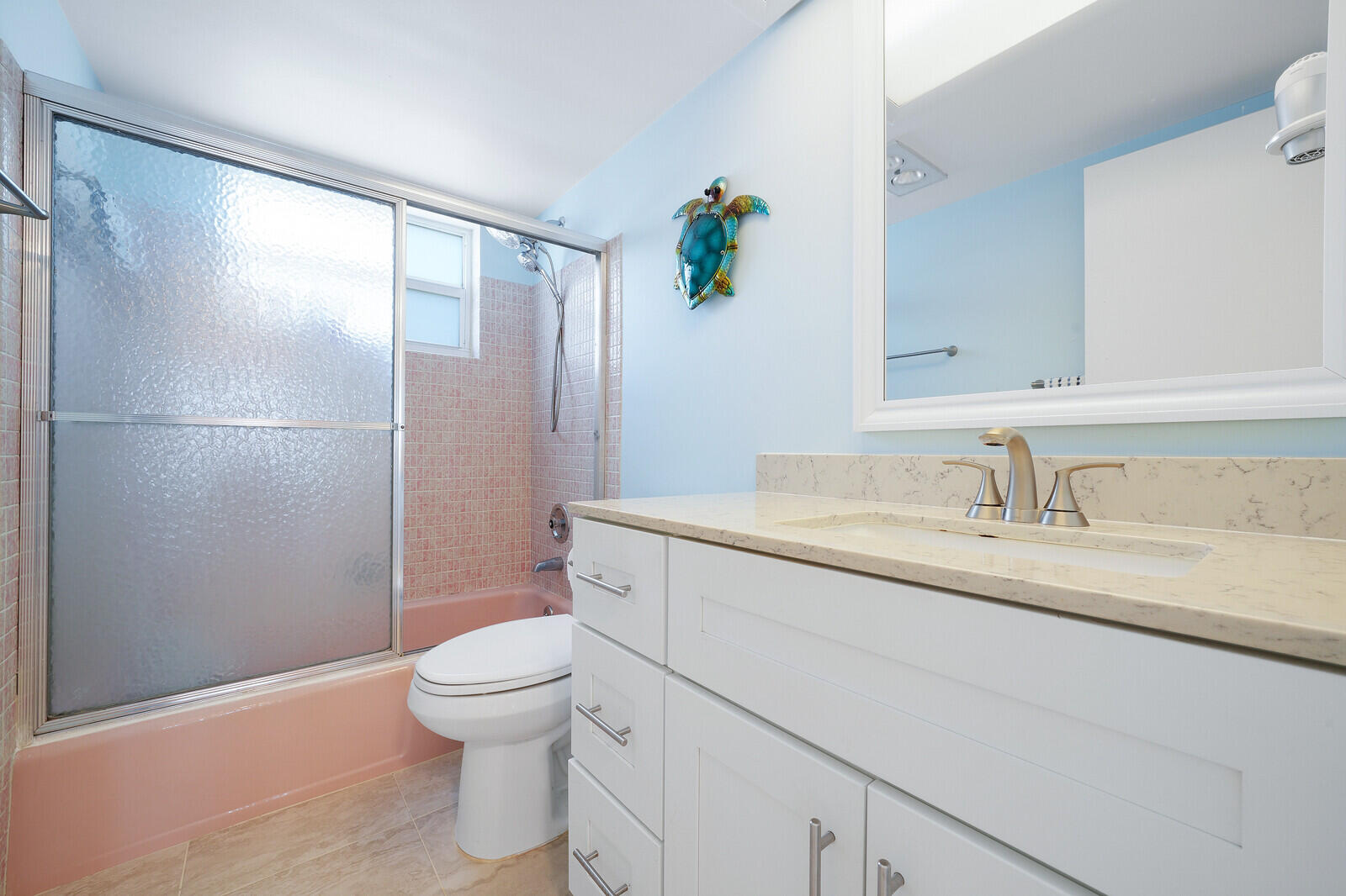 YACHT HARBOUR LANDINGS CONDO - Residential
