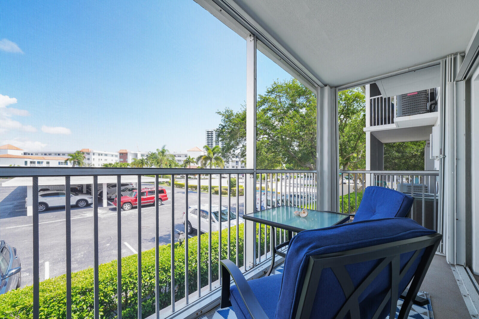 YACHT HARBOUR LANDINGS CONDO - Residential