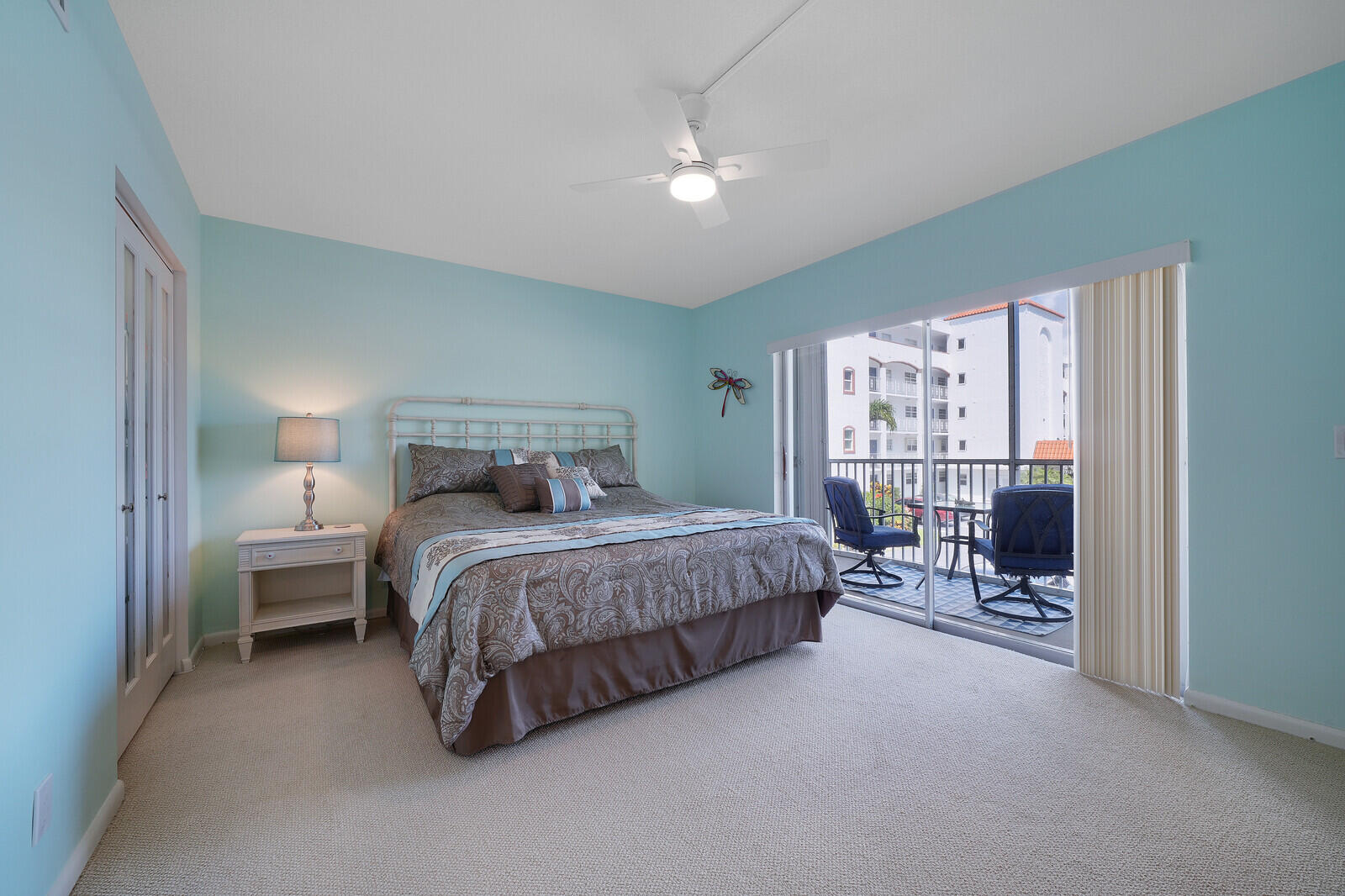 YACHT HARBOUR LANDINGS CONDO - Residential