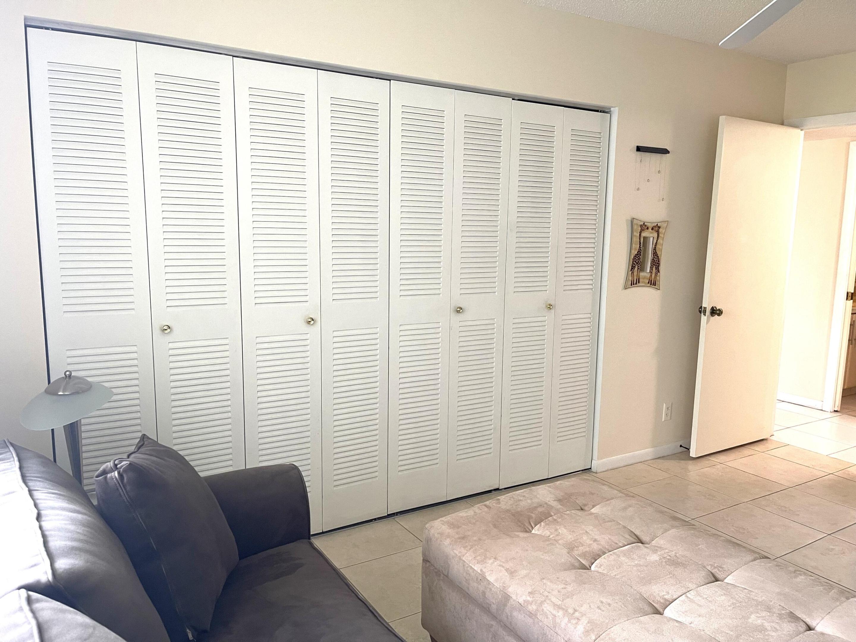 HIGH POINT OF DELRAY WEST CONDO SEC 1&2 - Residential