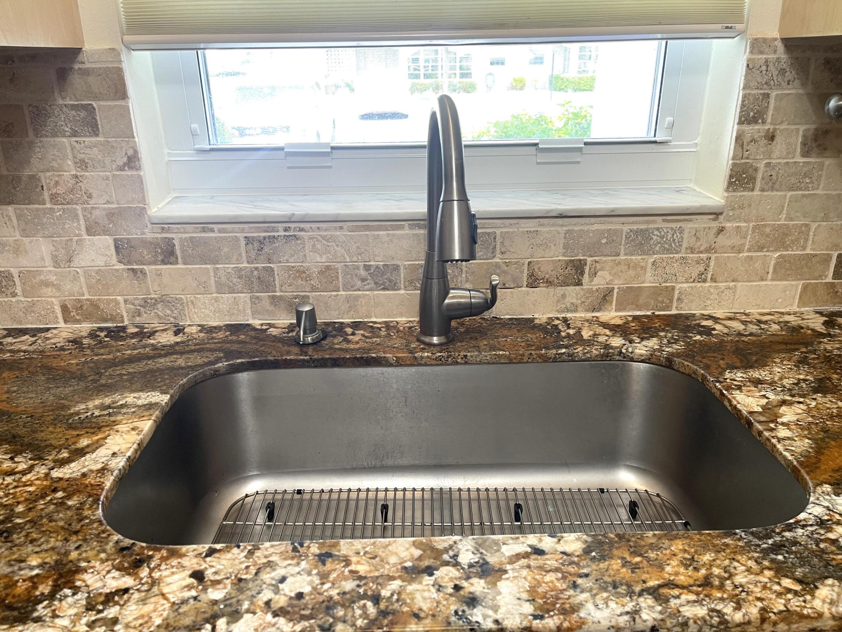 HIGH POINT OF DELRAY WEST CONDO SEC 1&2 - Residential