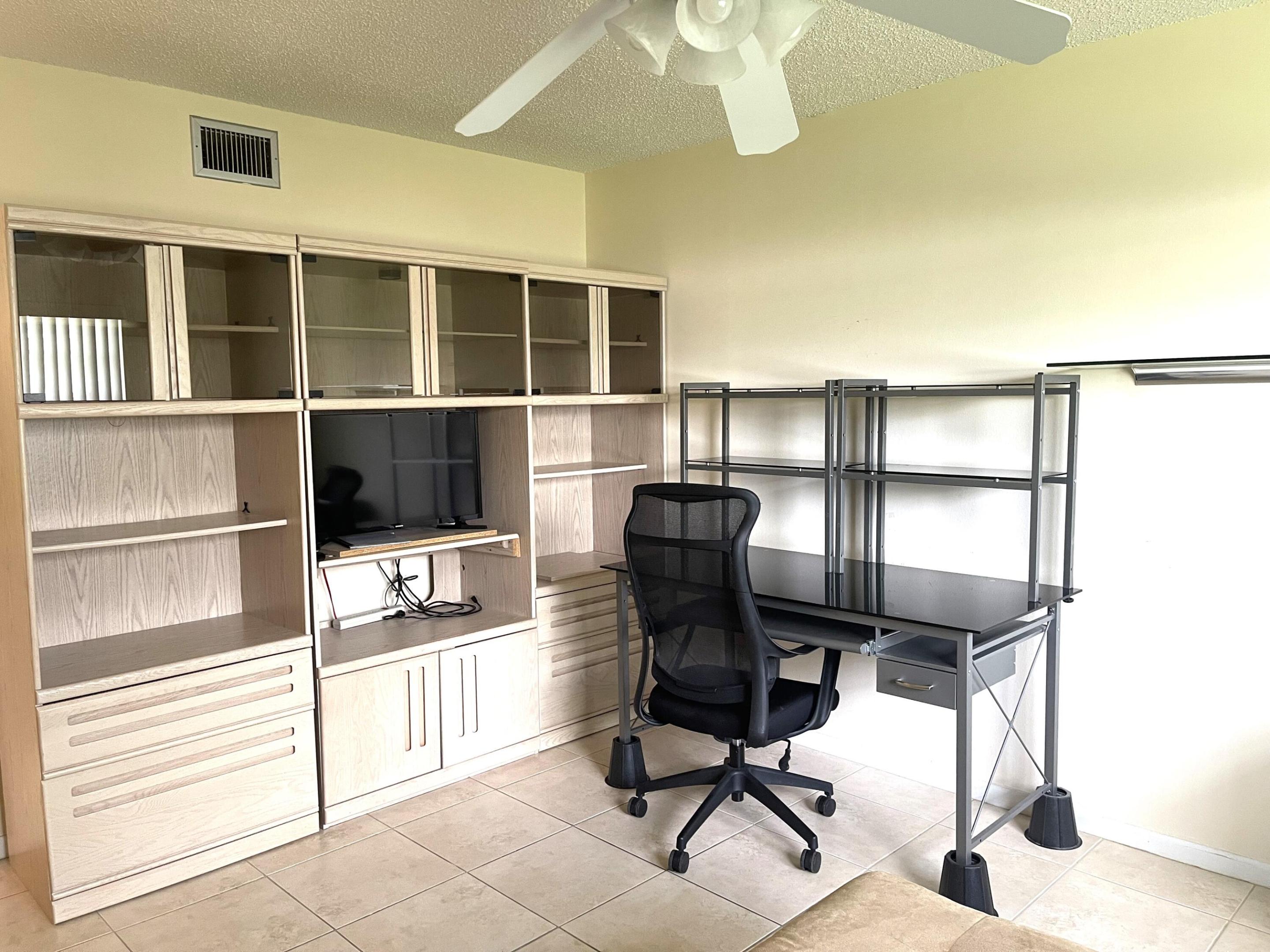 HIGH POINT OF DELRAY WEST CONDO SEC 1&2 - Residential