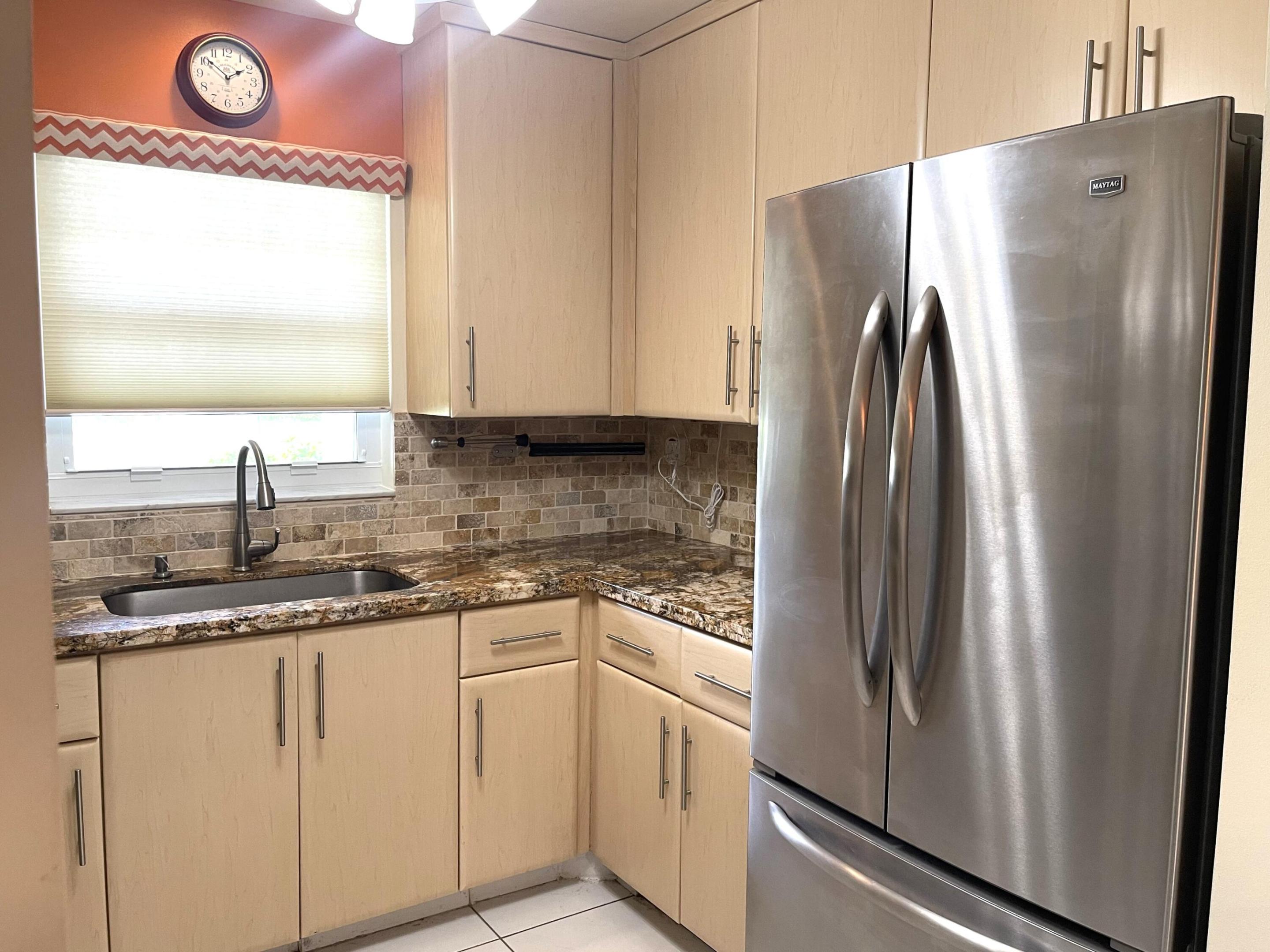 HIGH POINT OF DELRAY WEST CONDO SEC 1&2 - Residential
