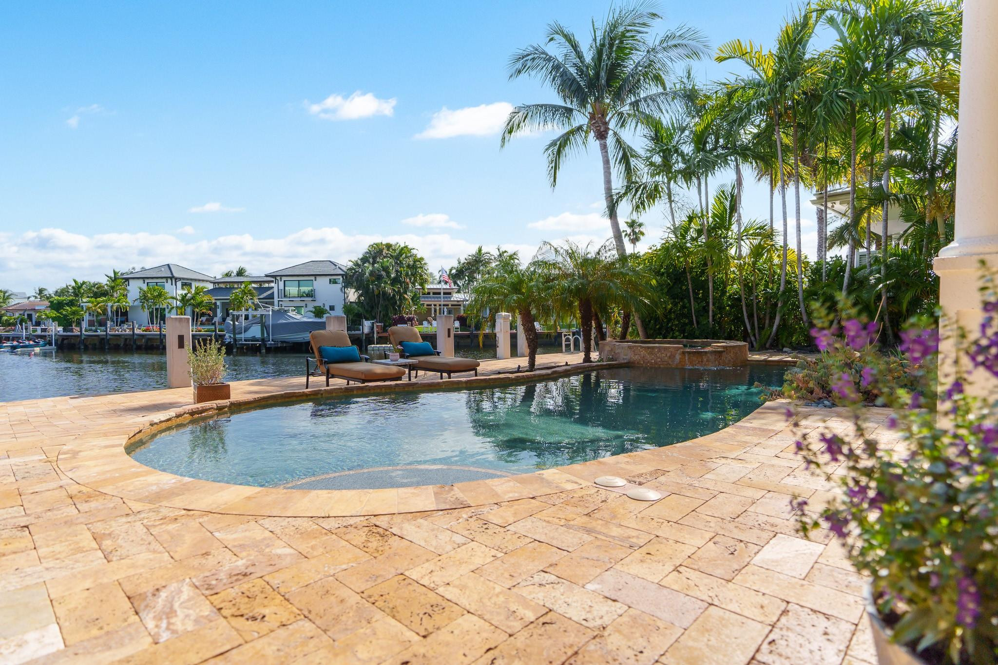 LANDINGS FIRST SEC - Residential