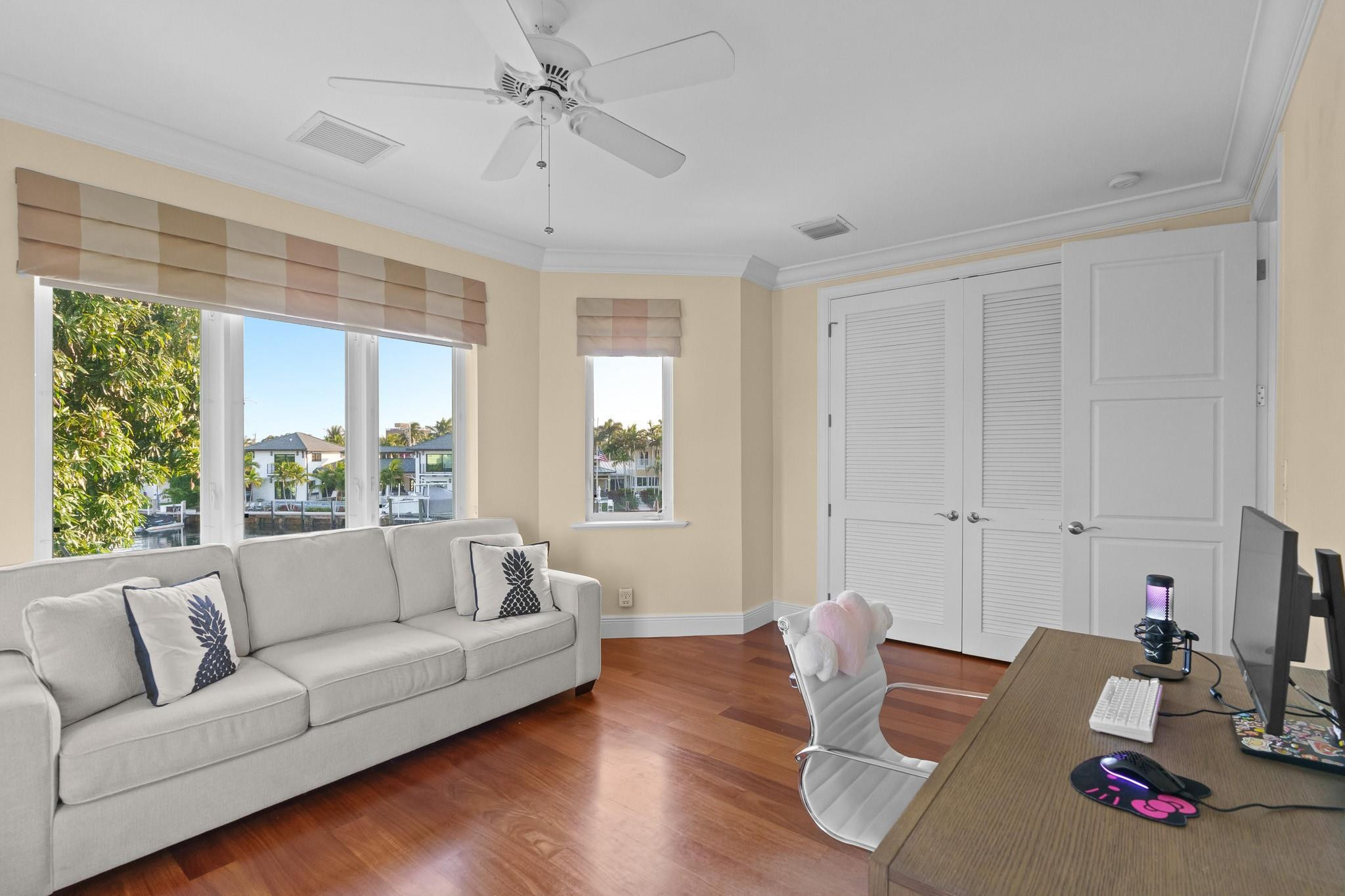 LANDINGS FIRST SEC - Residential