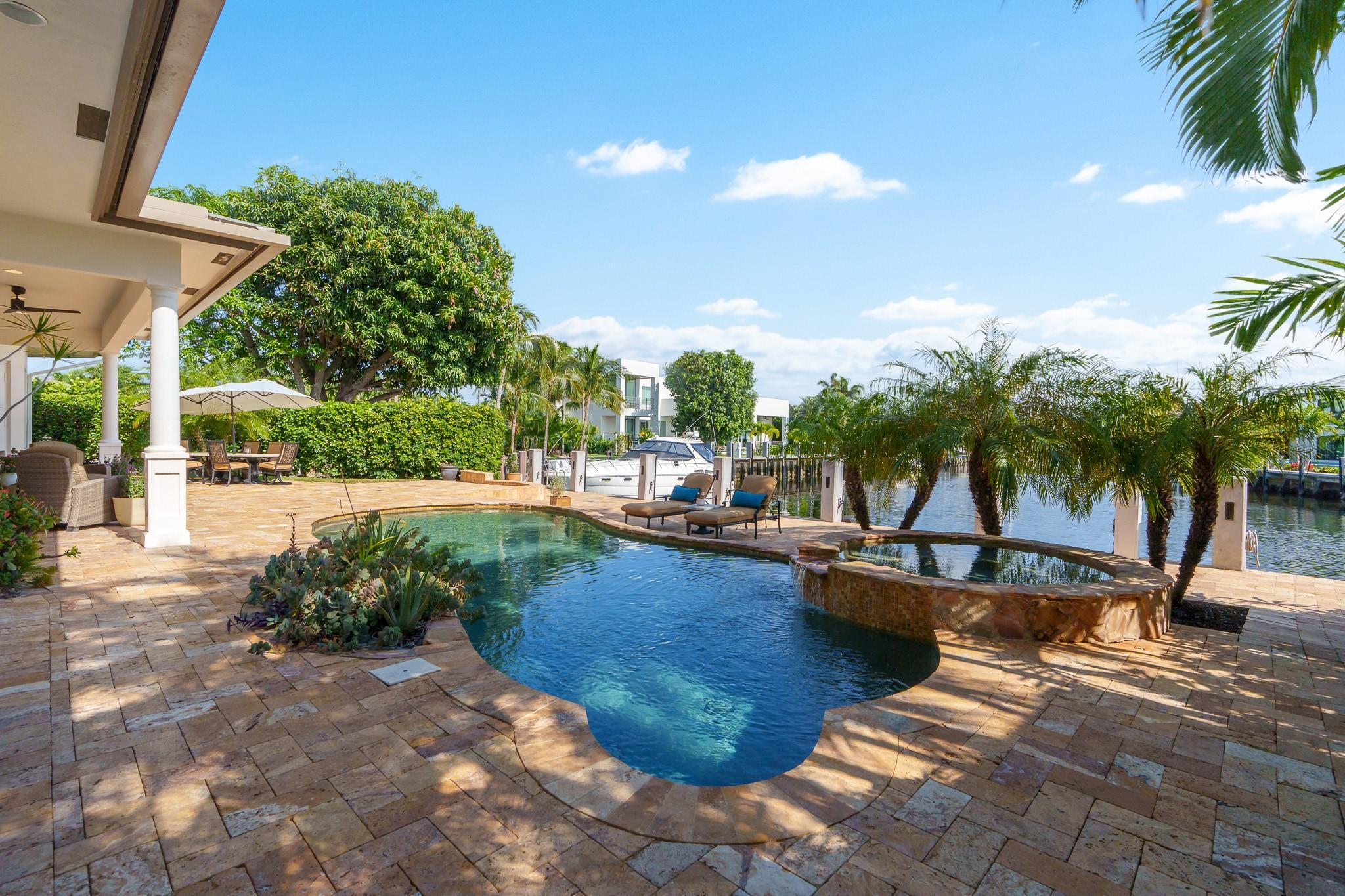 LANDINGS FIRST SEC - Residential