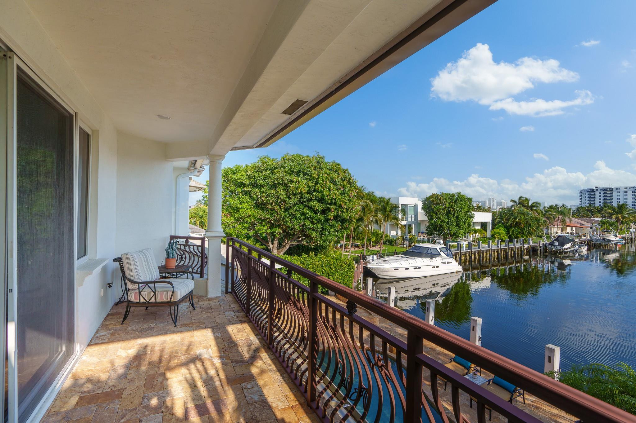 LANDINGS FIRST SEC - Residential