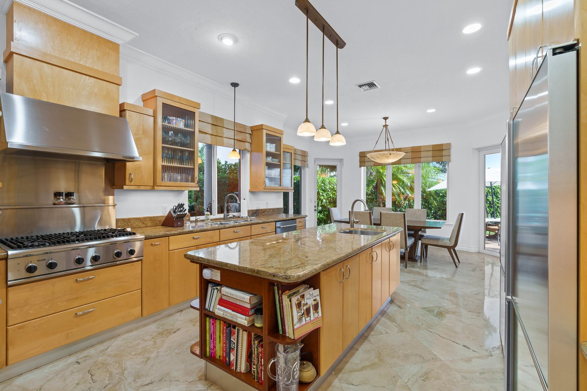 LANDINGS FIRST SEC - Residential