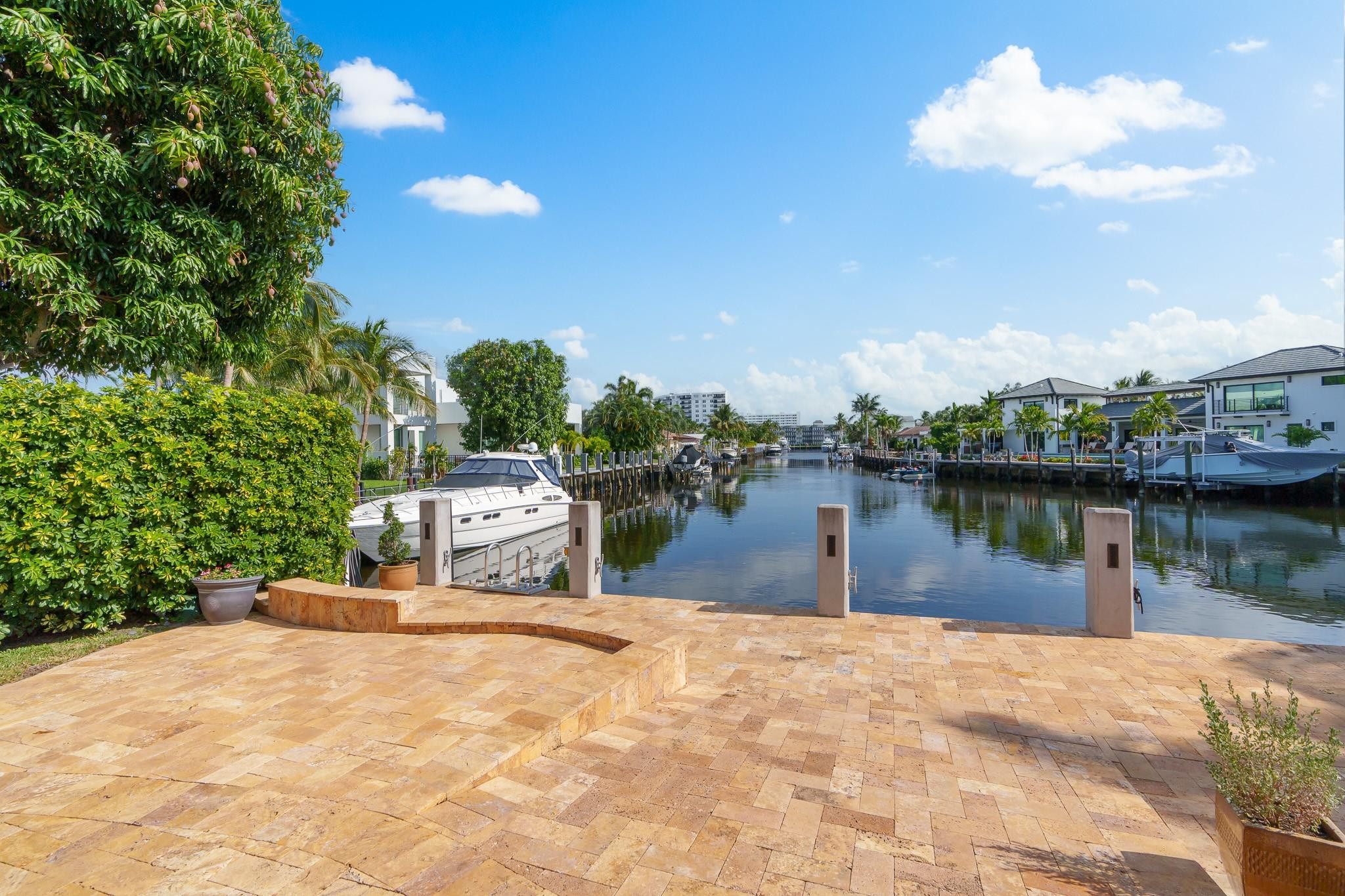 LANDINGS FIRST SEC - Residential