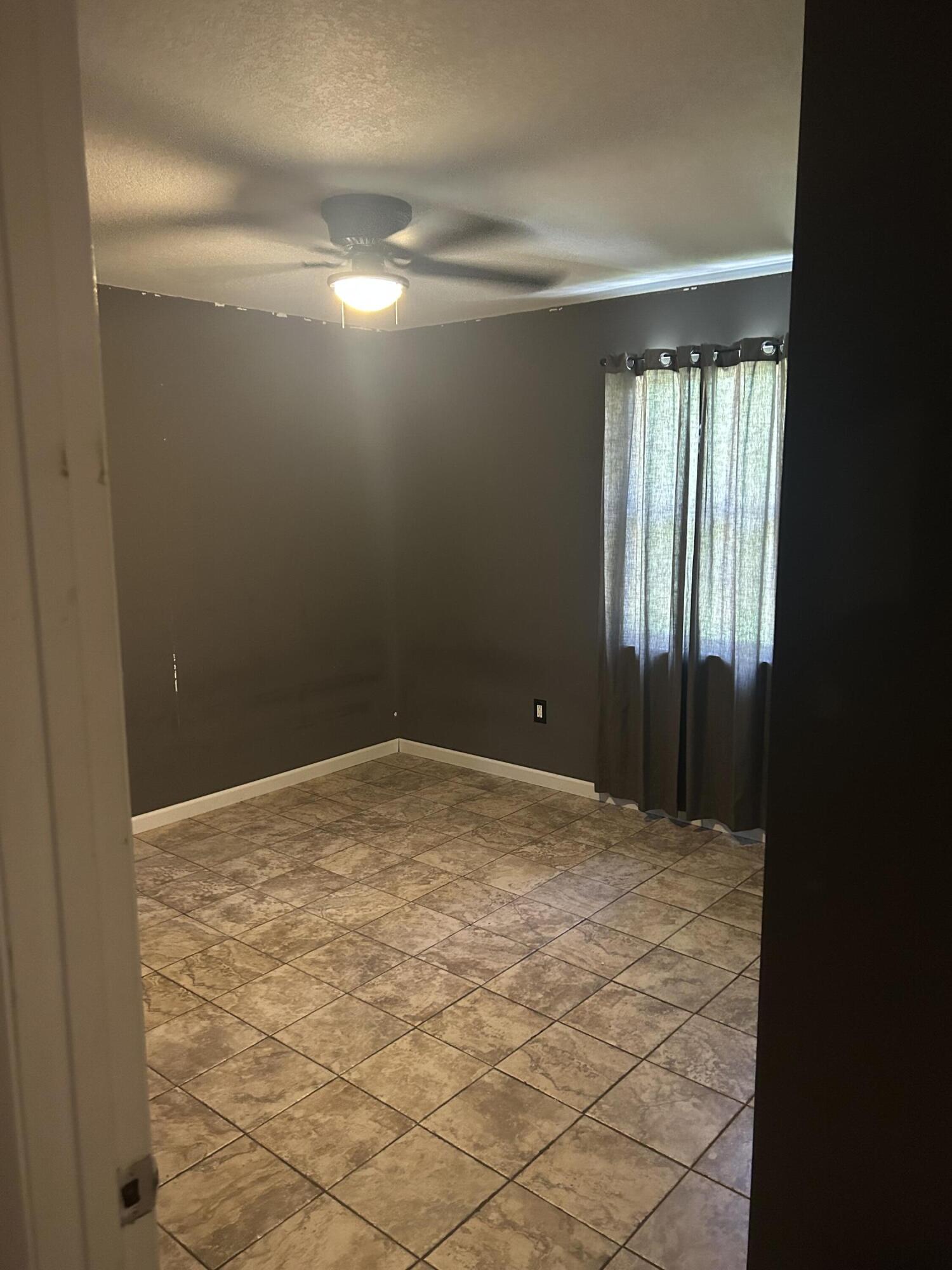 SOUTH PORT ST LUCIE UNIT 5 - Residential