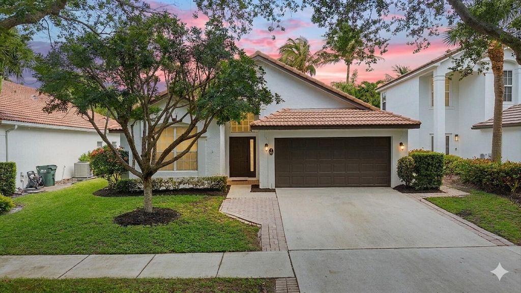 Photo of 981 Delray Lakes Drive, Delray Beach, FL 33444 (MLS # B26032524)