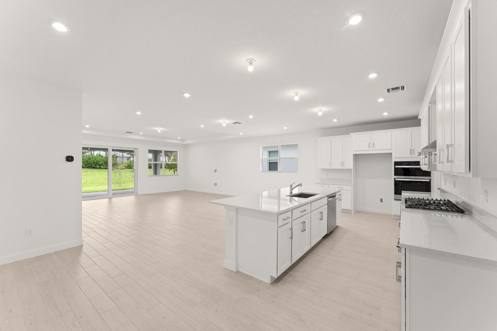 Photo of 10152 SW Carnelian Street, Port Saint Lucie, FL 34987 (MLS # R11109626)