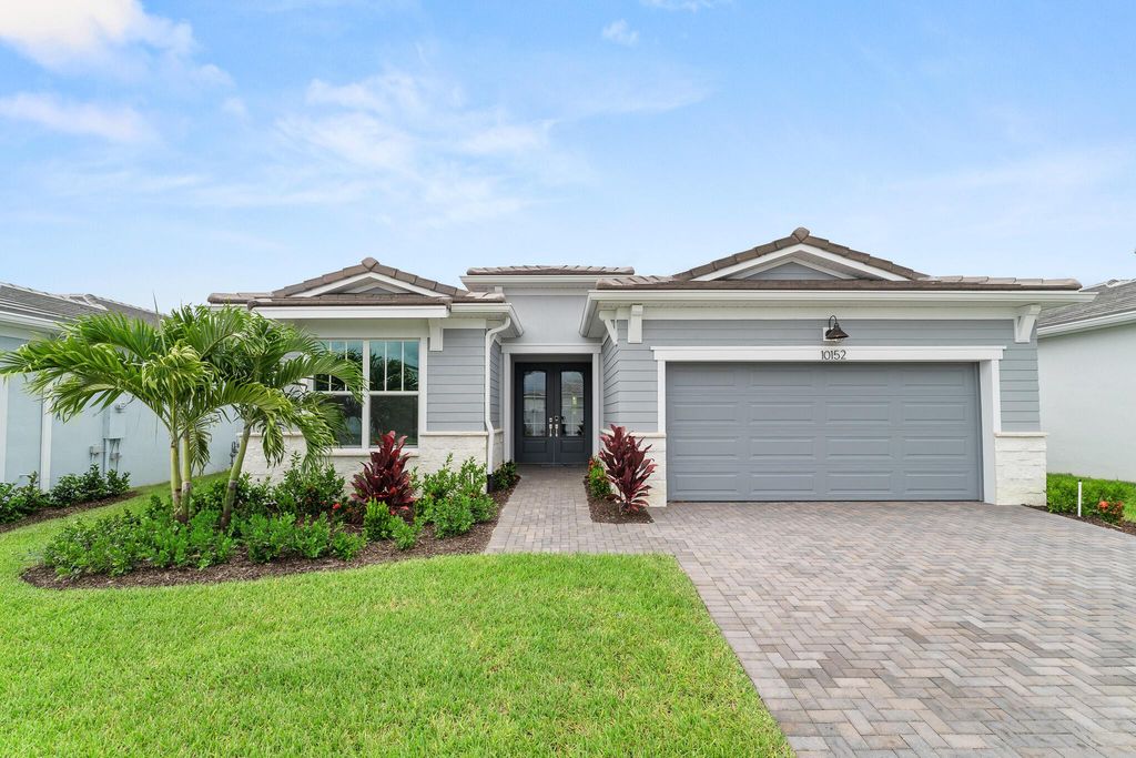 Photo of 10152 SW Carnelian Street, Port Saint Lucie, FL 34987 (MLS # R11109626)