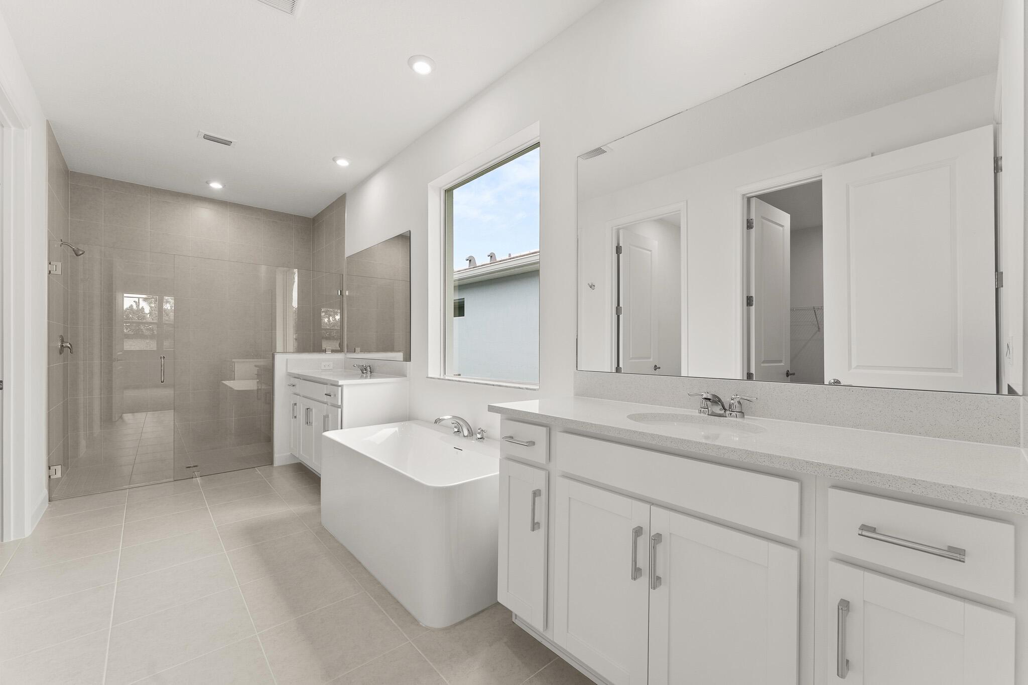 TELARO AT SOUTHERN GROVE - Residential