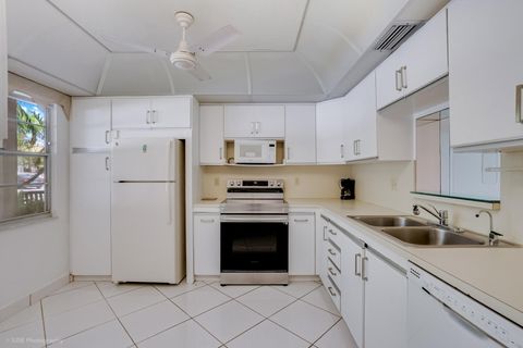 Tiny photo for 2305 Lucaya Lane #G1, Coconut Creek, FL 33066 (MLS # B26011462)