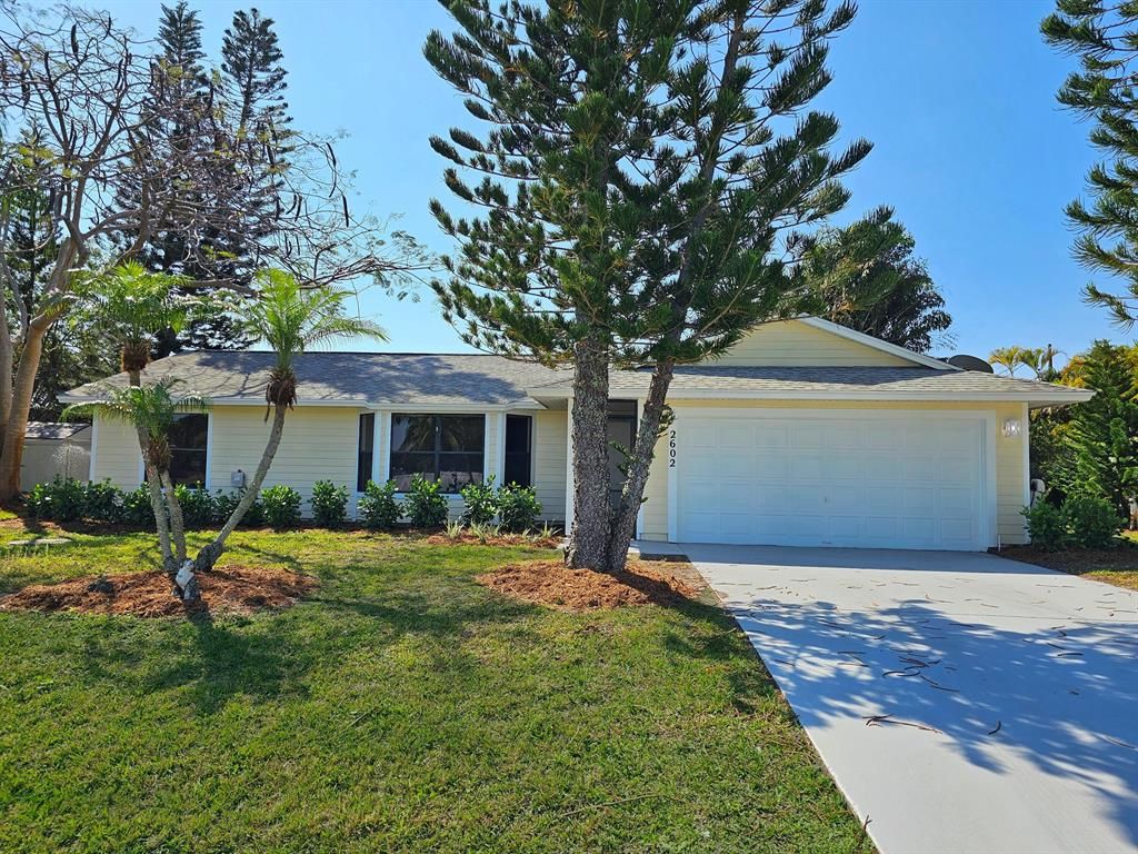 Photo of 2602 SE Brevard Avenue, Port St Lucie, FL 34952 (MLS # R10872857)