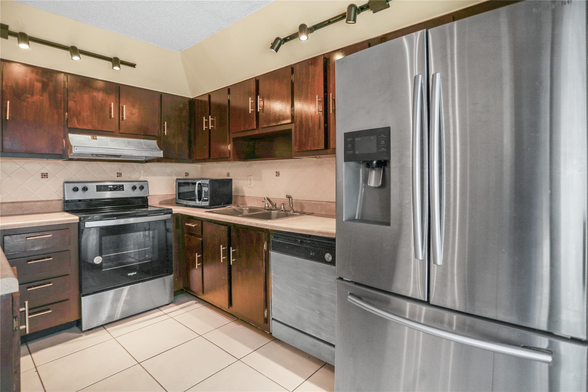 BOCA RANCHO 1 - Residential