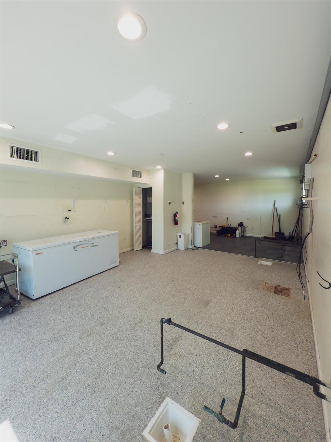 LAKE ADD TO BOYNTON - Commercial Sale