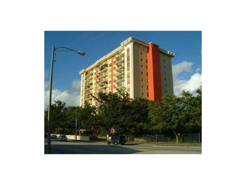 DRAKE TOWER - Residential