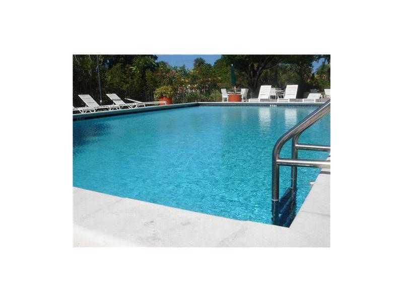 DRAKE TOWER - Residential