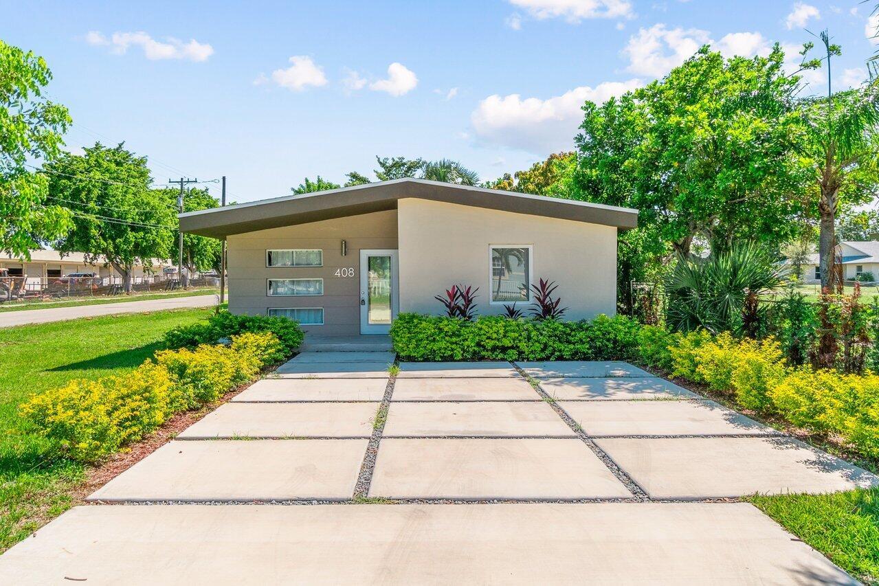 408 SW 4th Street