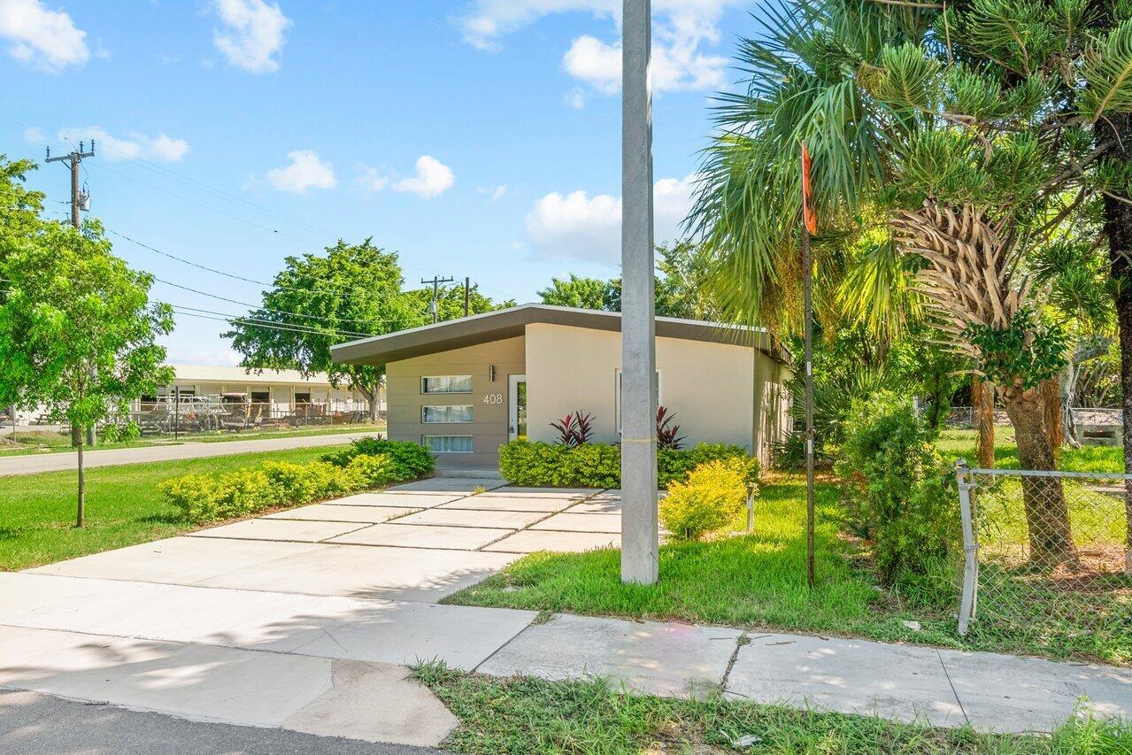 408 SW 4th Street
