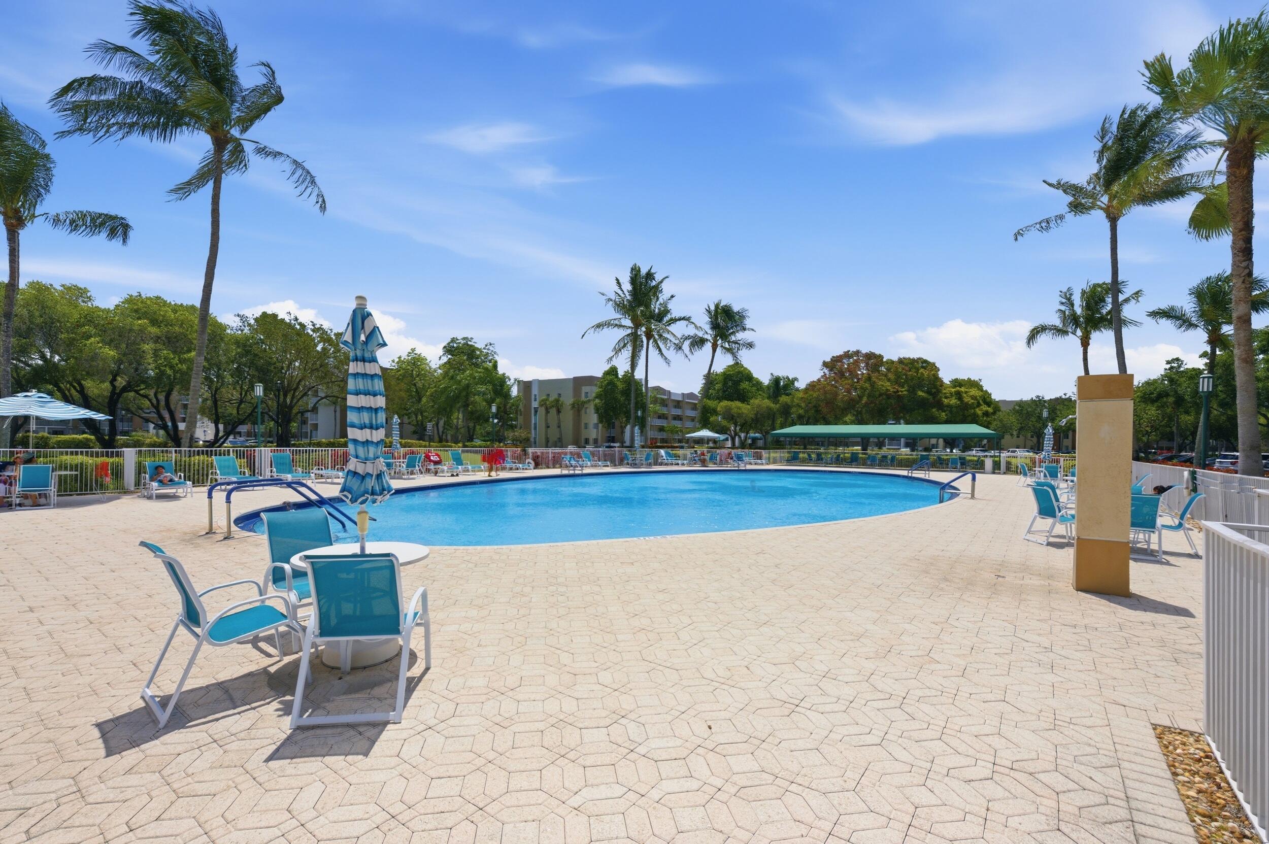 WELDON CONDOMINIUM - Residential