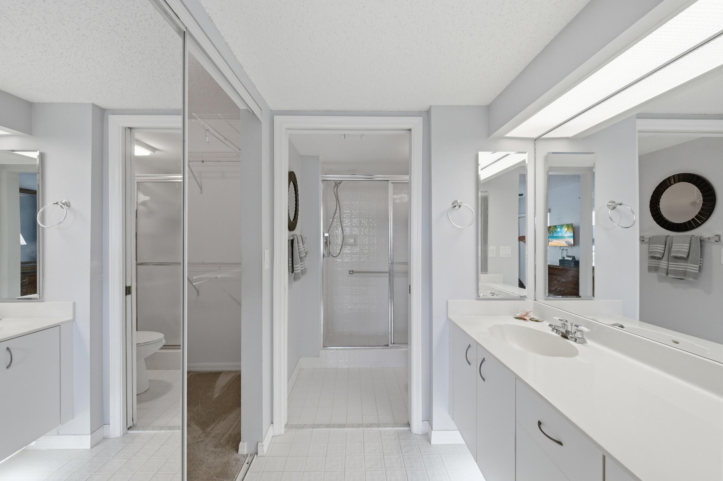 WELDON CONDOMINIUM - Residential