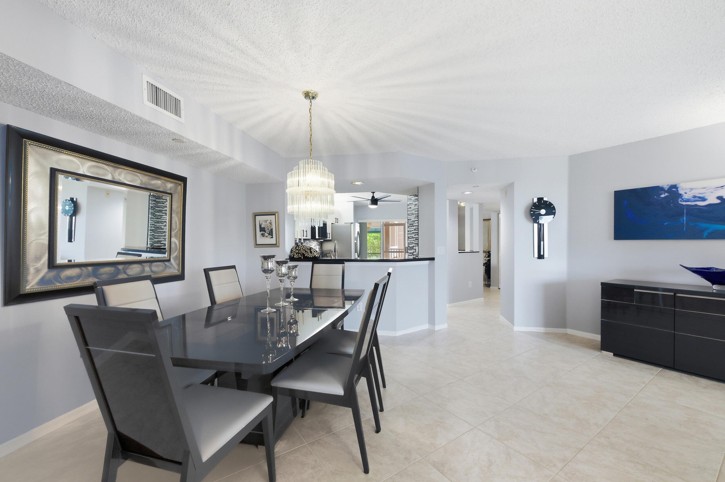 WELDON CONDOMINIUM - Residential