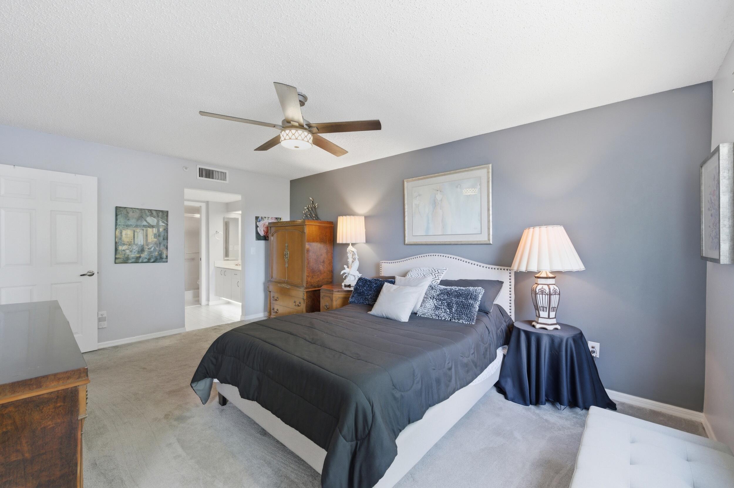 WELDON CONDOMINIUM - Residential