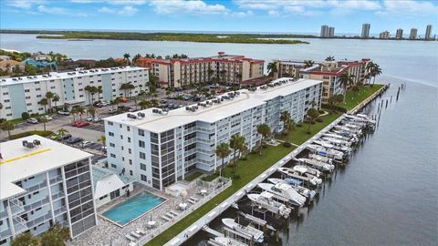 104 Paradise Harbour Boulevard 104 North Palm Beach FL 33408