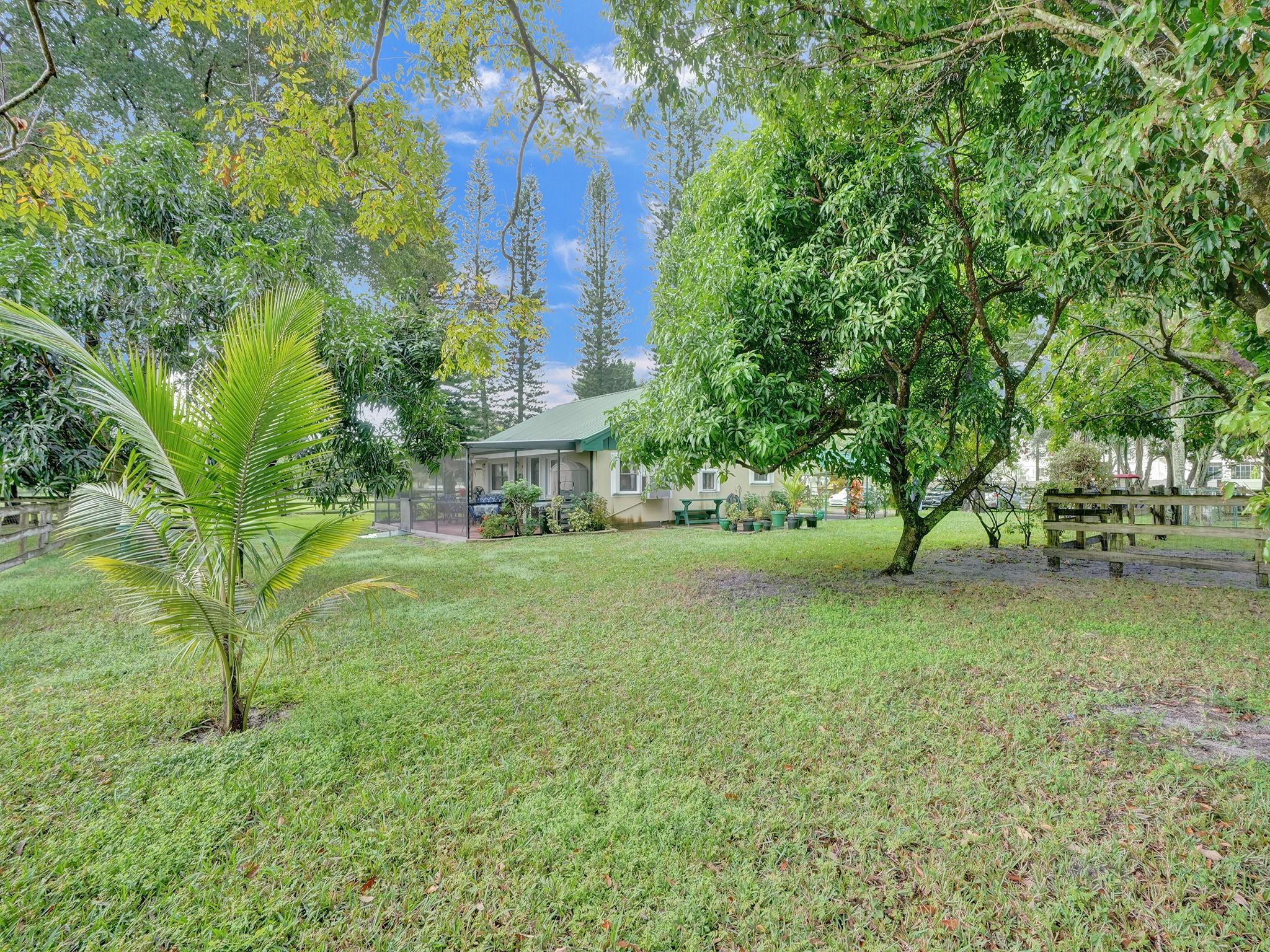 Fla Fruit Lands Co Sub 1 - Residential