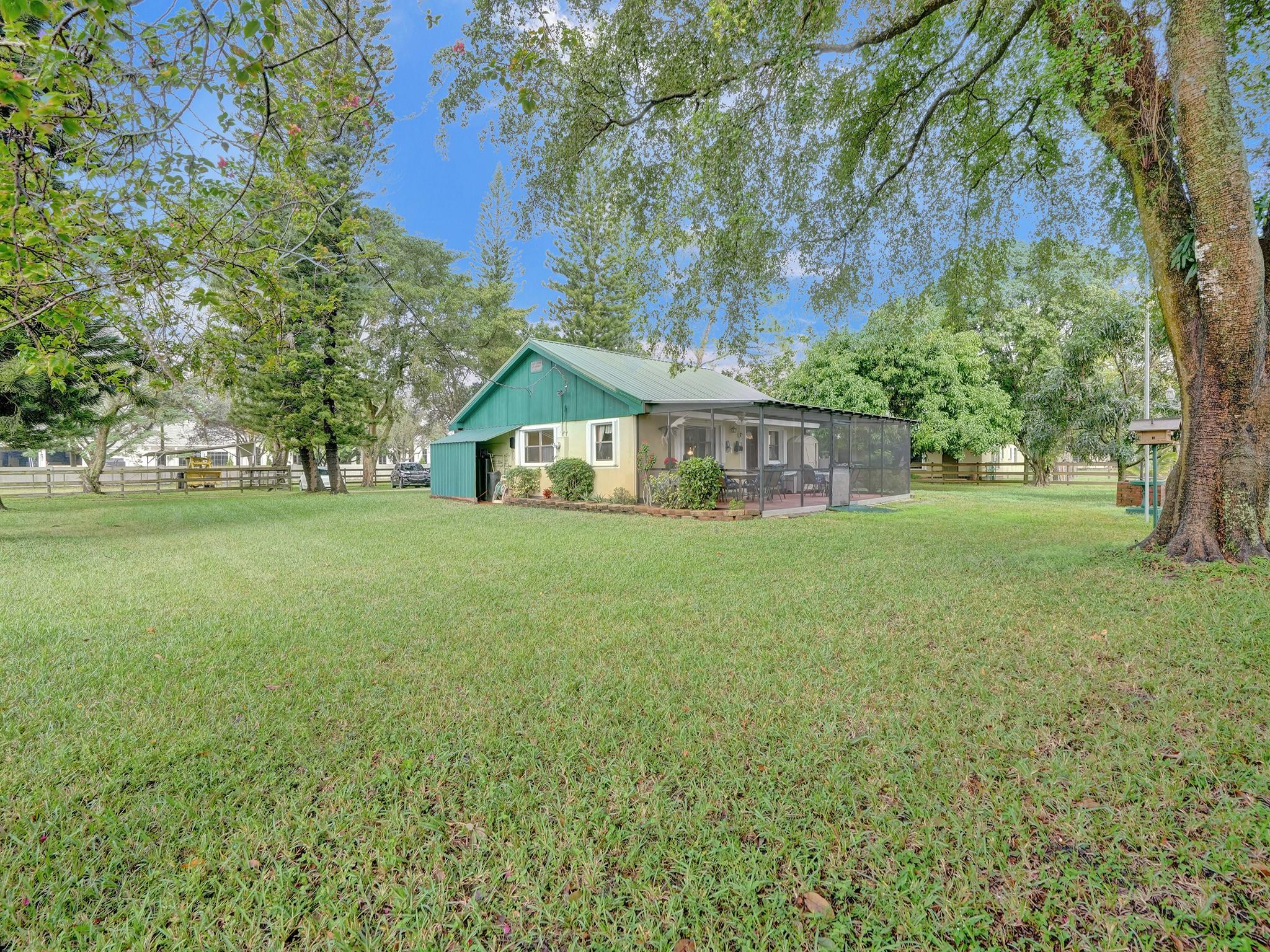 Fla Fruit Lands Co Sub 1 - Residential