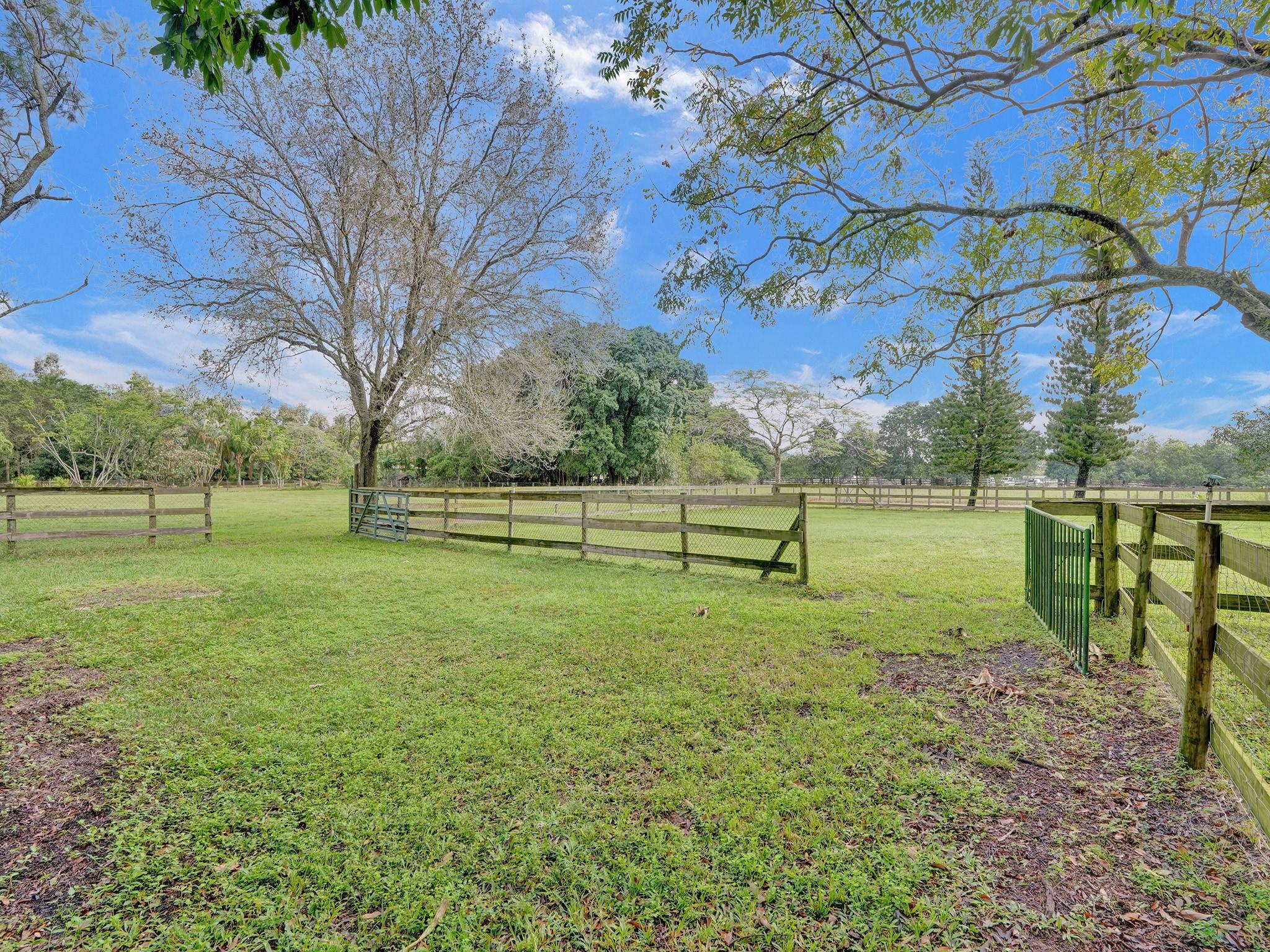 Fla Fruit Lands Co Sub 1 - Residential